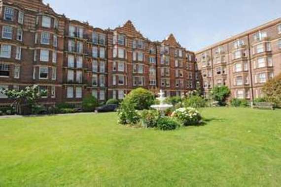 4 bedroom Flat for s...